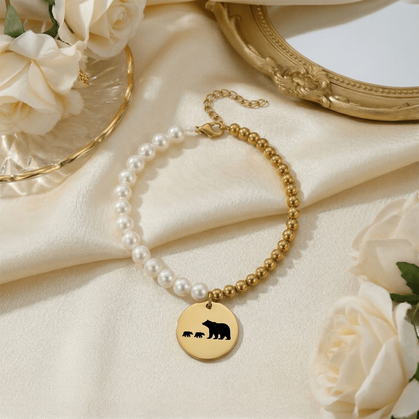 Personalized MAMA BEAR And CUBS Premium Pearl & Gold Coin Bracelet | Gift for Her | Birthday Mother's Day