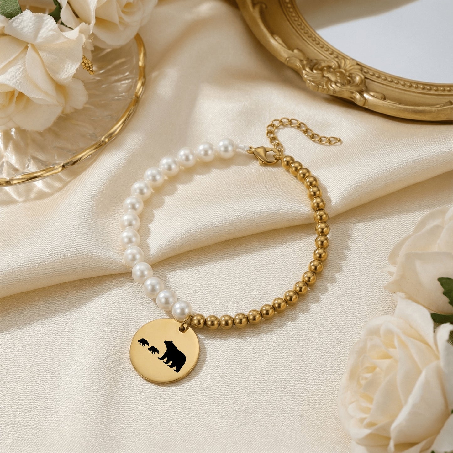 Personalized MAMA BEAR And CUBS Premium Pearl & Gold Coin Bracelet | Gift for Her | Birthday Mother's Day